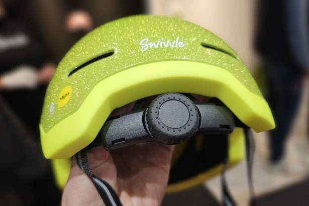 Swivvle Sirius 2 arri&egrave;re