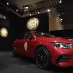 Voiture de l&rsquo;année 2026 : voici le modèle qui succède à la Renault 5 E-Tech