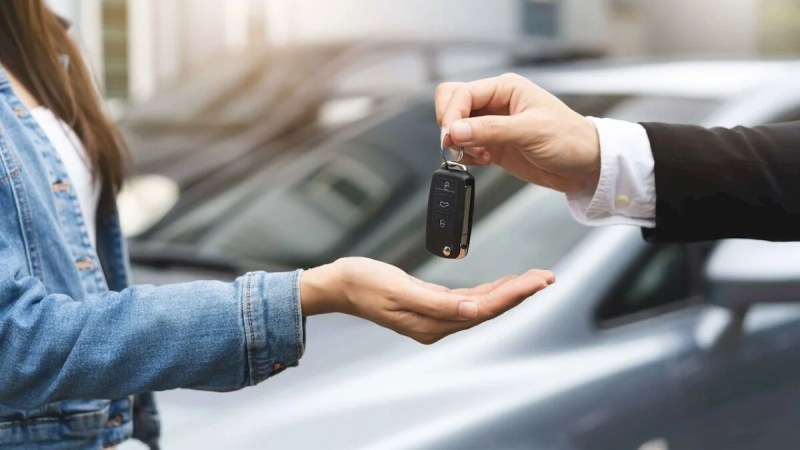 Système anti-martres, pack sécurité, cire haute performance&nbsp;: la loi est formelle, vous n&rsquo;avez pas à payer ces frais imposés par les vendeurs auto