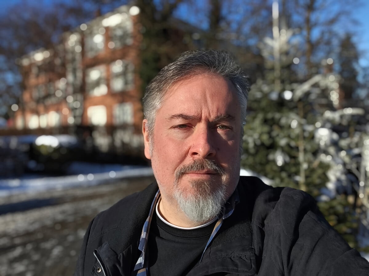 Xiaomi Redmi Note 15 Pro – Selfie Portrait 6