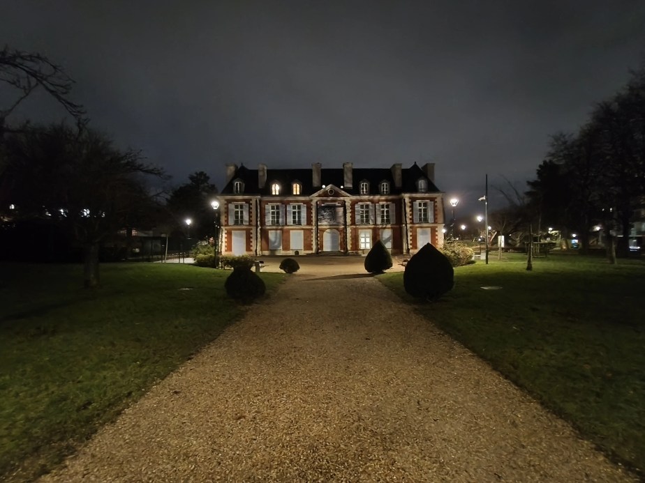 Xiaomi Redmi Note 15 Pro - UGA Nuit (2)