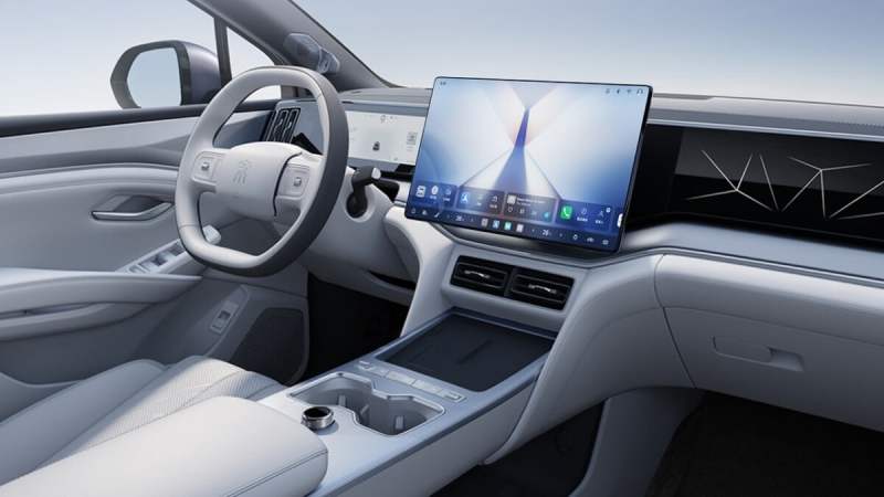 Voici l’intérieur du BYD Song Ultra, un SUV électrique à prix cassé qui veut faire de l’ombre au Tesla Model Y