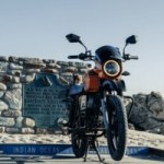 6 200 km en Afrique : voici l’épopée de cette moto électrique rechargée uniquement au soleil