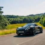 Ce journaliste a rechargé une voiture électrique en 3 minutes : voici comment il y est arrivé