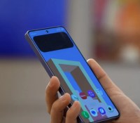 L'affichage confidentiel en fonctionnement sur une notification entrante. // Source : Arnaud Gelineau - Frandroid L'affichage confidentiel en fonctionnement sur une notification entrante. // Source : Arnaud Gelineau - Frandroid