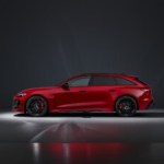 Audi dote sa nouvelle RS 5 hybride d’une technologie électrique inédite pour en faire la reine de la glisse
