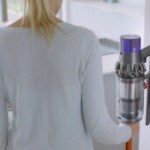 Amazon casse le prix du Dyson V10 Submarine, un aspirateur laveur 2-en-1 efficace