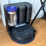 Dyson Spot+Scrub Ai // Source : Ulrich Rozier pour Frandroid Dyson Spot+Scrub Ai // Source : Ulrich Rozier pour Frandroid