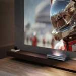 Il veut prendre la place de votre TV : ce vidéoprojecteur laser à ultra courte focale 4K est en promo