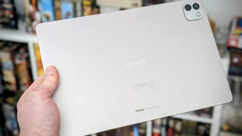 Honor Magic Pad 4 : plus fine que l’iPad Pro, cette nouvelle tablette arrive avec 100 € de moins et des cadeaux offerts