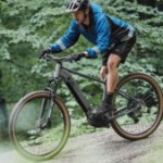 Lidl fait -200 € sur son premier VTT électrique Crivit Peak 709 qui marche sur les plates-bandes des grandes marques