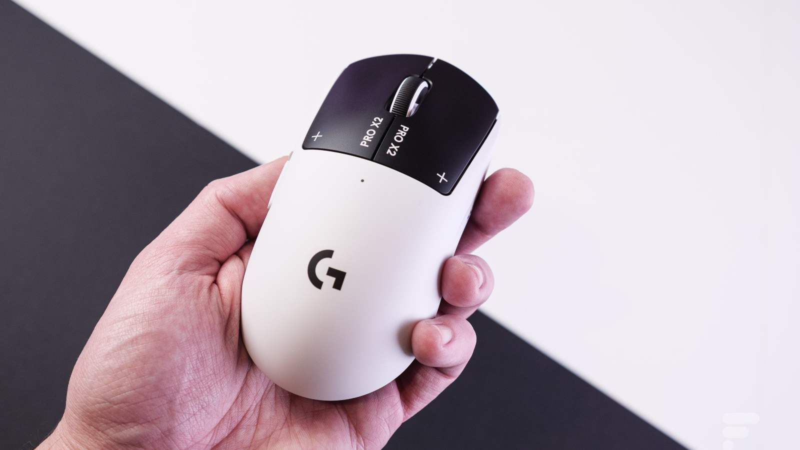 Cette souris gaming révolutionnaire noté 9/10 chute sous les 150 € chez Boulanger
