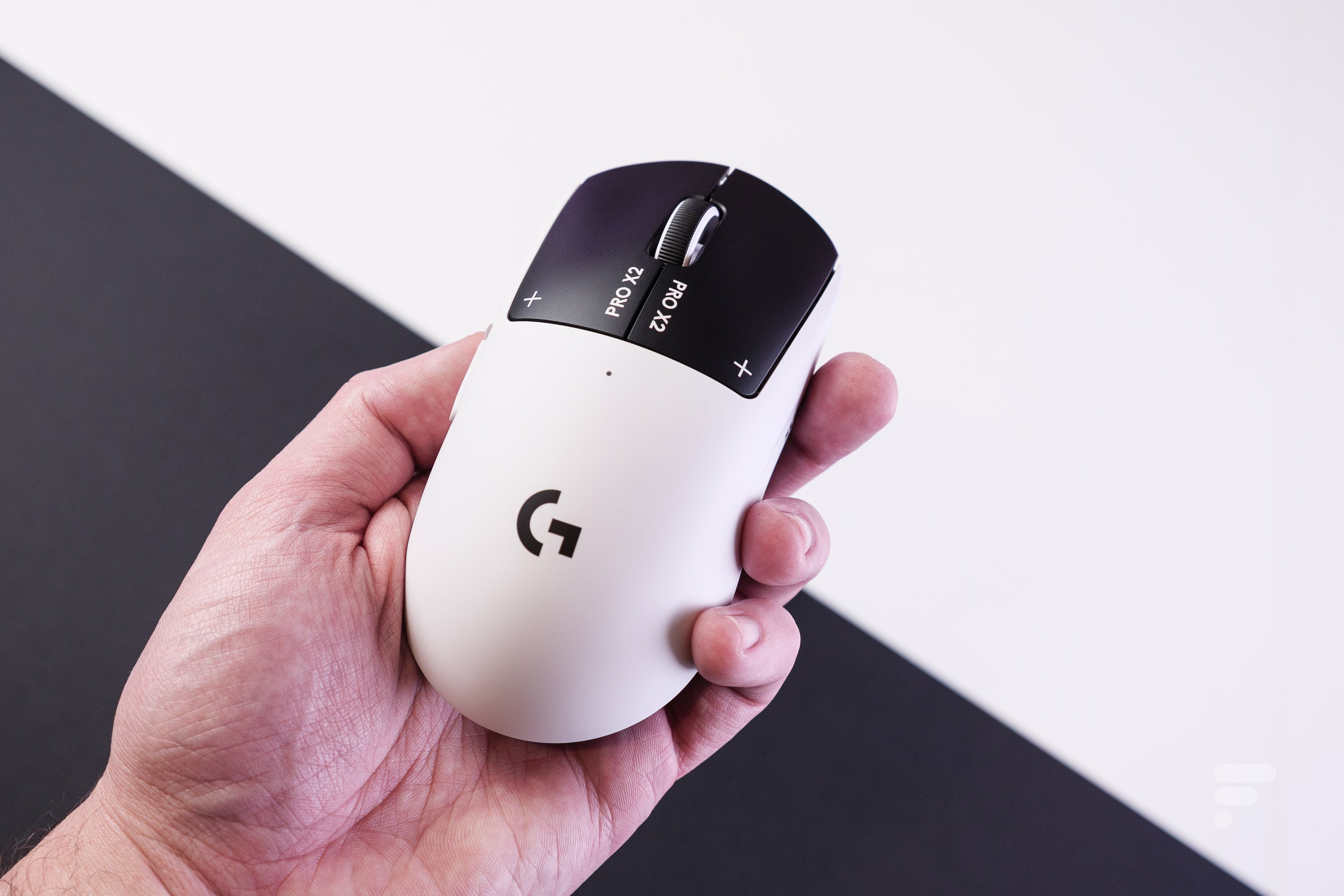 Logitech G Pro X2 Superstrike