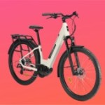 Bon plan Intersport : le vélo électrique Nakamura Crossover V chute à 1499 €