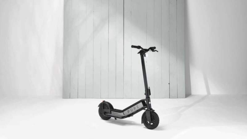 La trottinette électrique Pure Electric Escape avec 200&nbsp;€ de moins&nbsp;: autonomie et confort pour un usage urbain