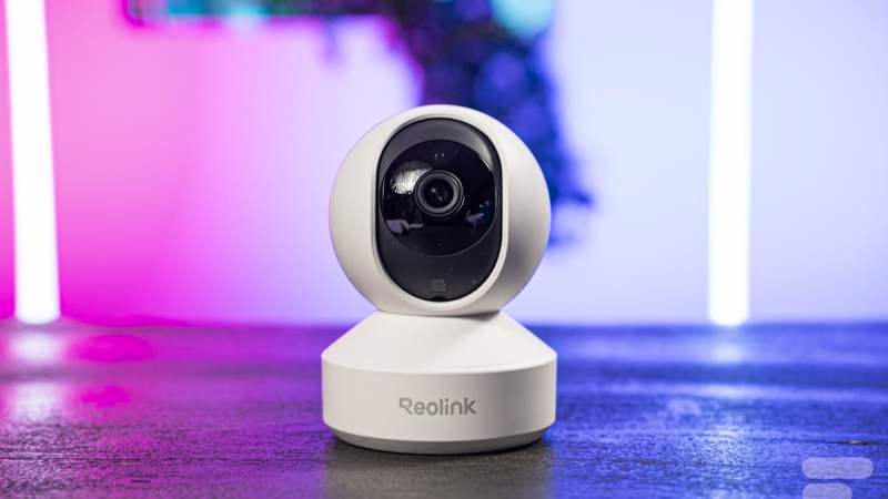 Test de la Reolink E1 Pro&nbsp;: une caméra abordable, motorisée et efficace qui ne vous lâche pas du regard