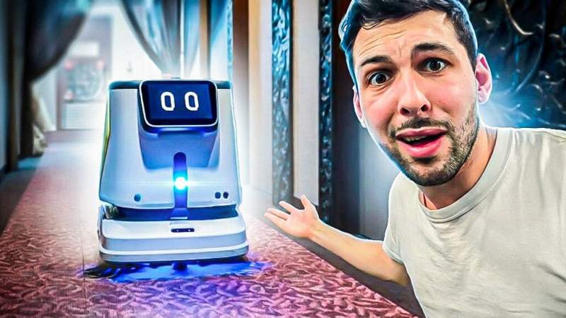 Ce robot autonome nous a livré un colis dans une chambre d&rsquo;hôtel et on l&rsquo;a suivi pour savoir comment il était conçu