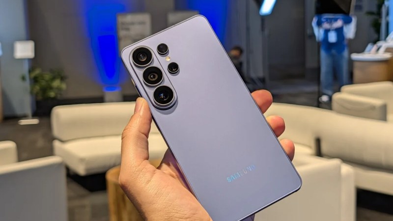 Samsung Galaxy S26 Ultra&nbsp;: attention, le câble de la boîte bride votre recharge