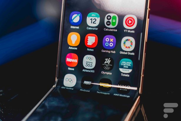 Samsung Galaxy Z Flip 7 Olympic Edition (hiver) // Source : Chlo&eacute; Pertuis - Frandroid