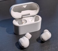 Sony WF-1000XM6 // Source : Sylvain Pichot - Frandroid Sony WF-1000XM6 // Source : Sylvain Pichot - Frandroid