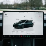 « C’est tellement efficace » : on a testé Grok dans deux Tesla, l’IA capable du meilleur comme du pire