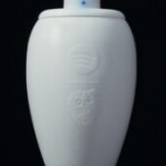 Spotify s’associe à Liquid Death pour créer une… Urne connectée