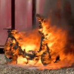 Smartphones, trottinettes, vélos : qu’est-ce que l’emballement thermique, ce phénomène qui transforme les batteries en chalumeau