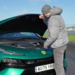 Une batterie plus grosse qu’une Tesla dans un véhicule hybride ? Le pari osé (et très lourd) de Lotus avec l&rsquo;Eletre X