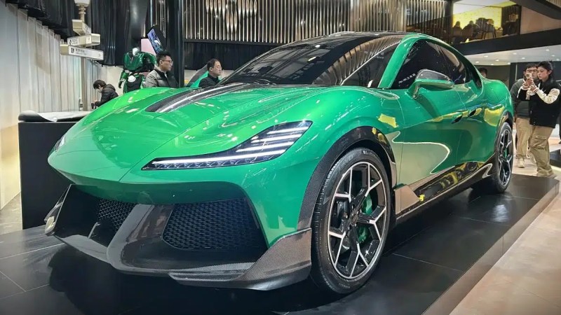 Dreame Nebula Next 01X&nbsp;: quand ce fabricant d&rsquo;aspirateurs veut concurrencer Bentley et Bugatti avec son nouveau SUV