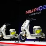 Voici le 1er scooter électrique au monde doté d&rsquo;une technologie habituellement réservée aux voitures haut de gamme : le Niu NXT2