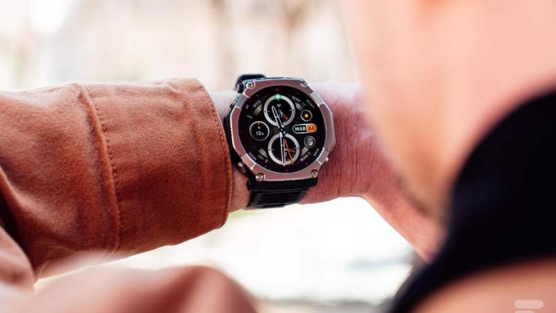 Amazfit déploie de nouvelles fonctions sportives sur ses montres : rameur connecté, natation et verrouillage de l’écran
