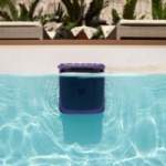 Ce nouveau robot de piscine Beatbot s&rsquo;occupe (enfin) de la surface : voici le Sora 70