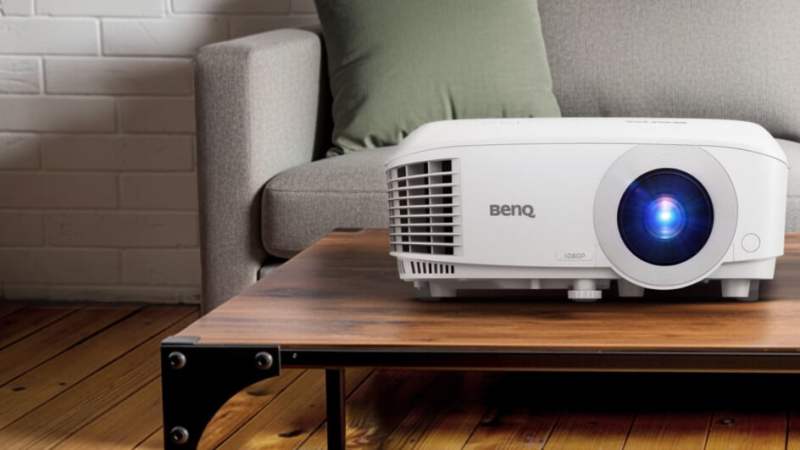BenQ TH575i&nbsp;: un vidéoprojecteur qui n’a pas peur de la lumière comptant sur Google TV pour le divertissement