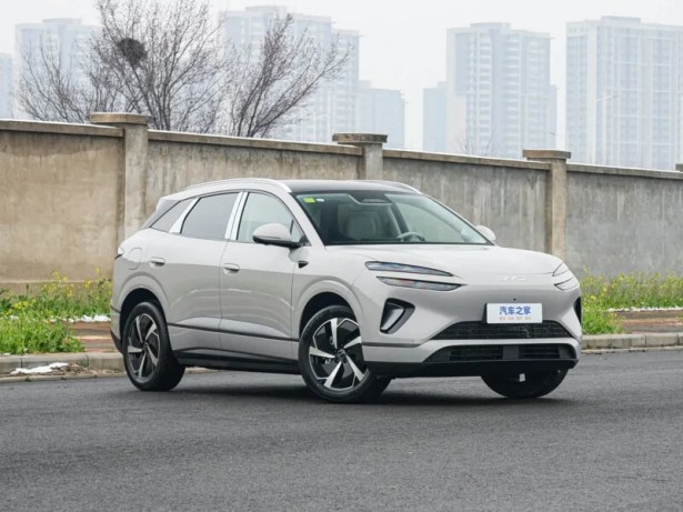 BYD Sealion 06 // Source : Autohome