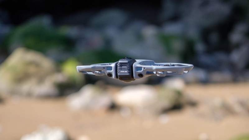 J’ai testé le DJI Avata 360, un drone FPV qui voit dans toutes les directions