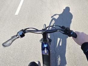 Giant NewTour E+ conduite