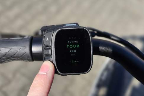 Giant NewTour E+ &eacute;cran 1