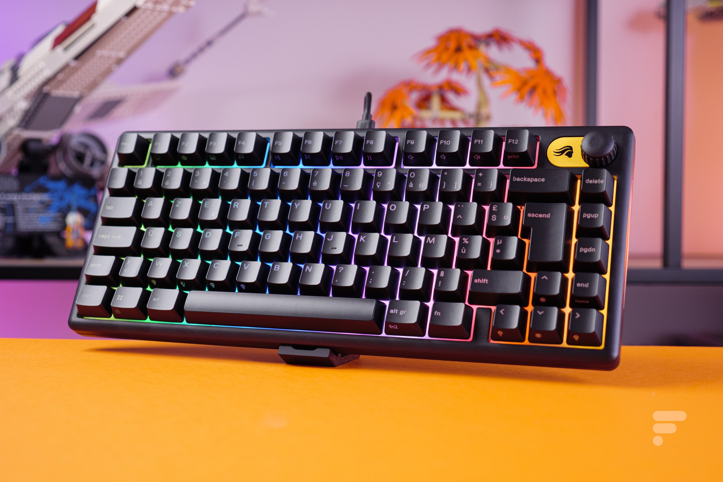 Test Glorious GMBK 75% : le clavier gamer pas cher selon Glorious