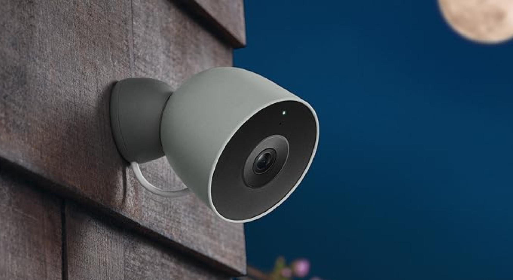【新品 未開封】Google Nest Cam Outdoor 2K 第2世代 Bon plan 2026 : la Google Nest Cam Extérieur avec IA Gemini en
