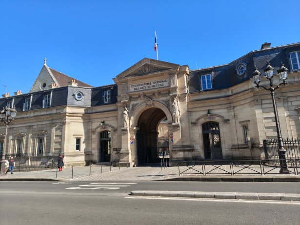 Grand angle Nothing Phone (4a) Pro_20260318_142922678