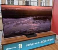 Hisense UR9S // Source : Sylvain Pichot - Frandroid