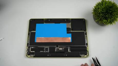 I Water Cooled the MacBook Neo and DOUBLED the FPS! 4-26 screenshot