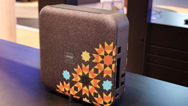 Fini la simple box internet&nbsp;: Orange veut enfin transformer sa Livebox en vrai mini-ordinateur, on pu tester prplOS