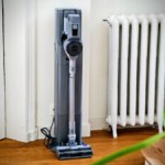Test du Narwal V40 Station : l&rsquo;aspirateur balais ultime pour les flemmards