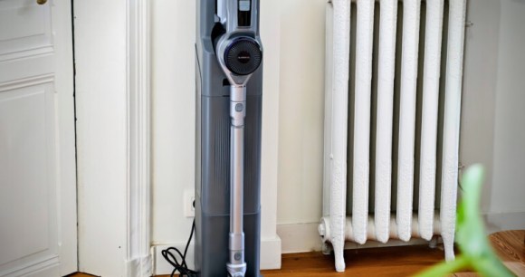 Narwal V40 Station // Source : Frandroid