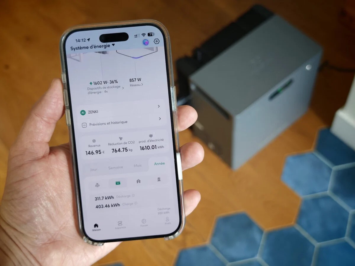 Zendure SolarFlow 2400 AC+ // Source : Frandroid Zendure SolarFlow 2400 AC+ // Source : Frandroid