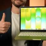 MacBook Neo dans les mains de Numerama