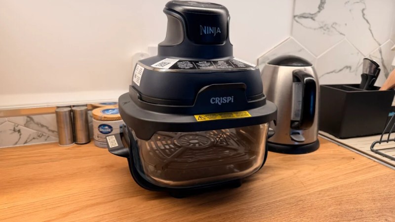 J’ai testé le Ninja Crispi&nbsp;: l’air fryer modulaire en verre qui change vraiment la donne&nbsp;?