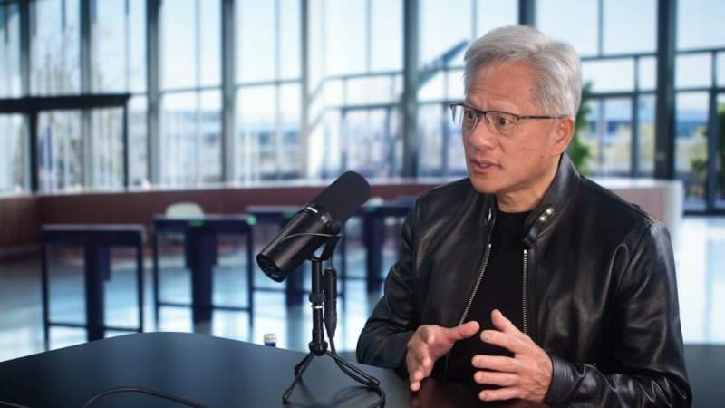 Quels smartphones utilisent les patrons de Nvidia et de Tesla ? Elon Musk et Jensen Huang ont fait le choix de… la normalité