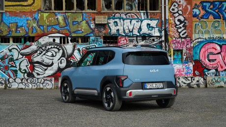 kia-ev2-base-line-frost-blue-static-digital-1920x1080-016